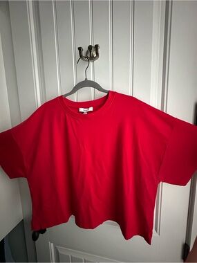 Spanx Bright Red Air Essentials Tee - never worn